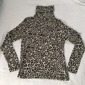 NWT LOFT Longsleeve Turtleneck Leopard Print Top - Size L
